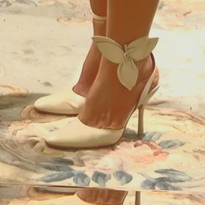 New STAUD heels size 35